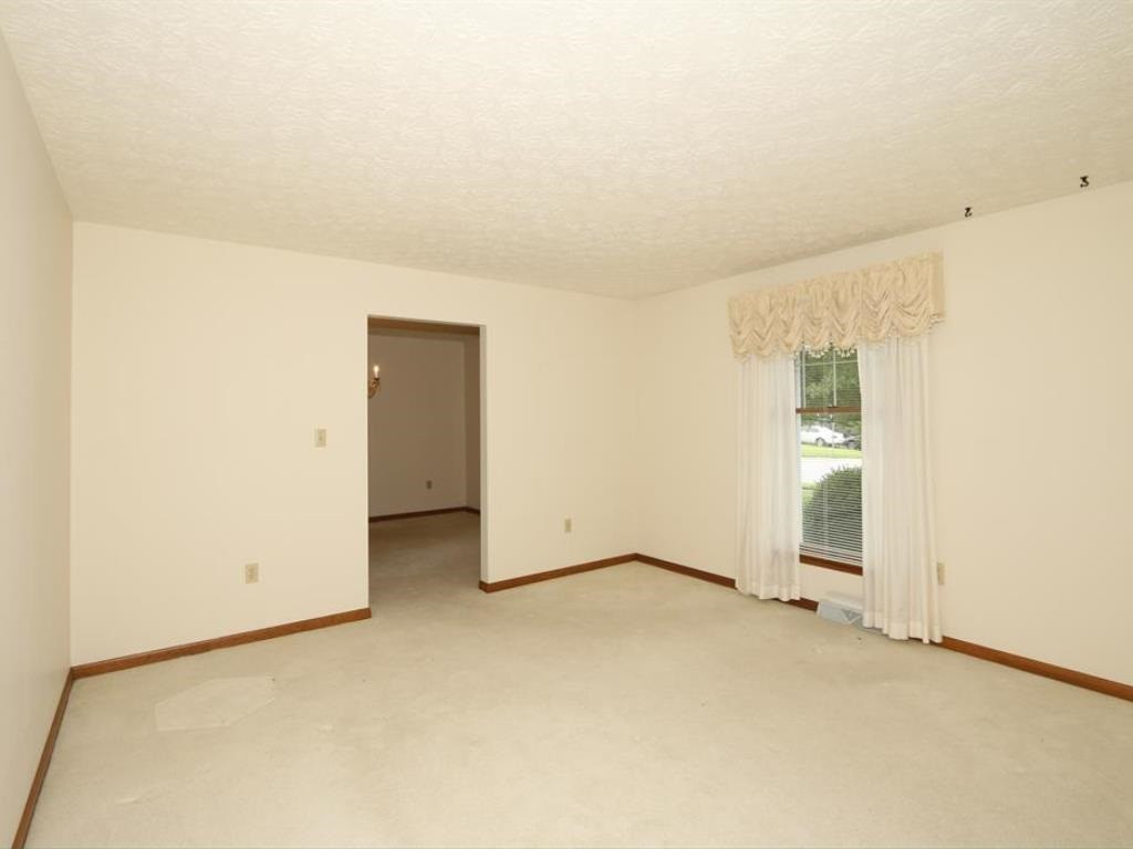 3213 Ridgetop Way Fort Mitchell, KY 41017 - Photo 4 of 30 Gallery Image 4