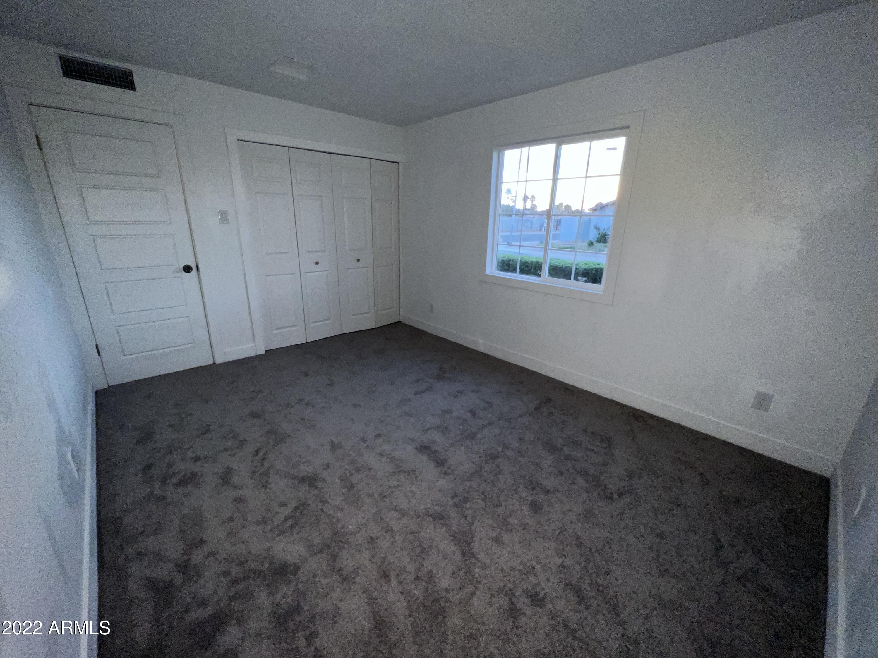 4626 East Pecan Road Phoenix, AZ 85040 - Photo 17 of 38 244F600E-BB3A-47EA-BFEA-0FAE89C2CE4B