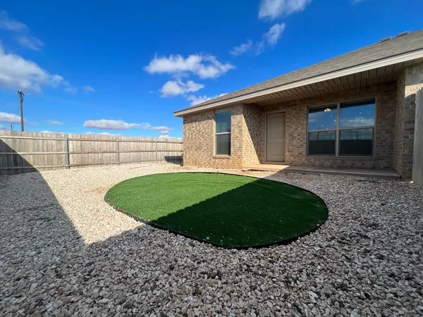 $1,300 | 1903 Langford Avenue, Unit B, Lubbock, TX 79407