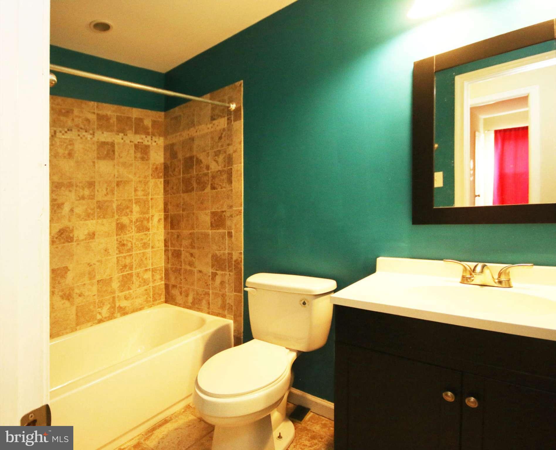 6805 Cherryfield Road Fort Washington, MD 20744 - Photo 14 of 20 Bath Full 2