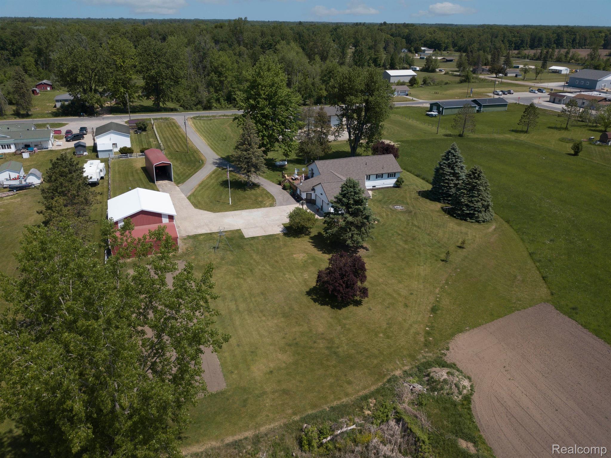 3960 Estey Road Rhodes, MI 48652 - Photo 65 of 71 Gallery Image 65