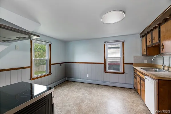 $162,000 | 381 Young Street, Tonawanda, NY 14150