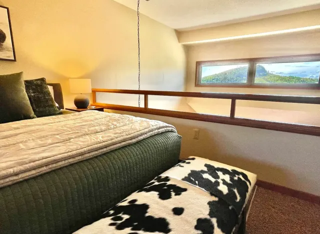 $309,900 | 132 Bridge Run Lane, Unit B, Lutsen, MN 55612