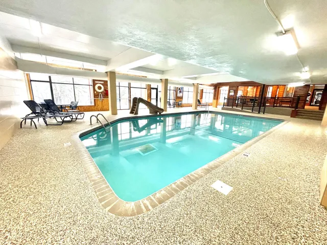 $309,900 | 132 Bridge Run Lane, Unit B, Lutsen, MN 55612