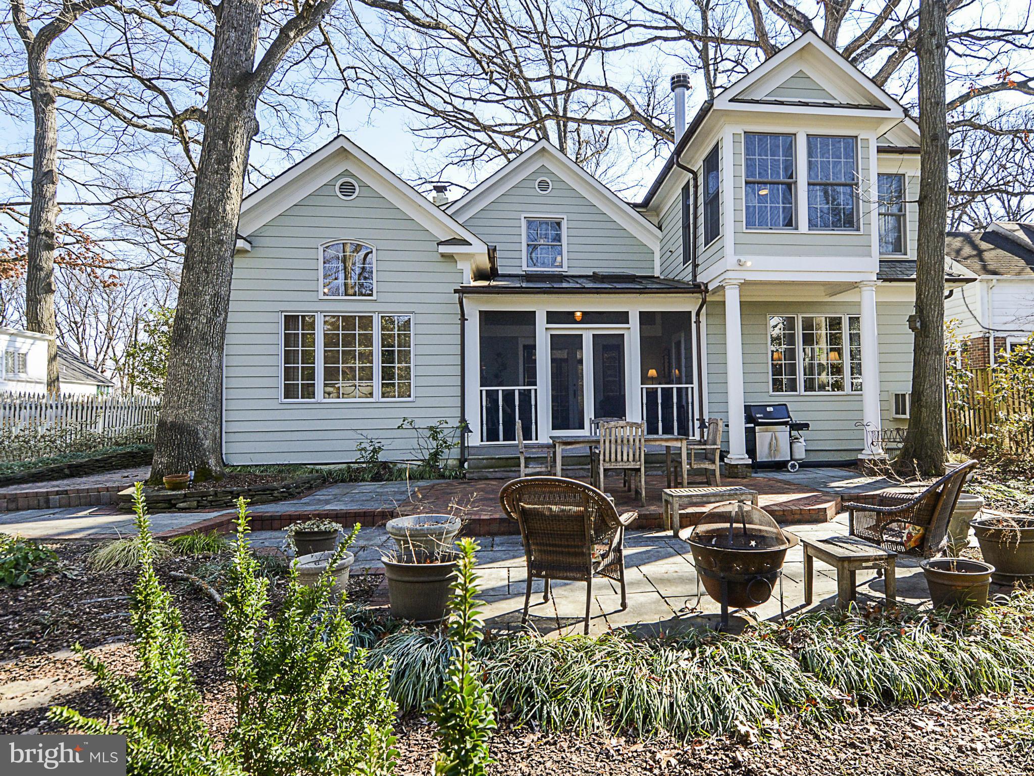 3116 Circle Hill Road Alexandria, VA 22305 - Photo 23 of 29 Exterior (Rear)