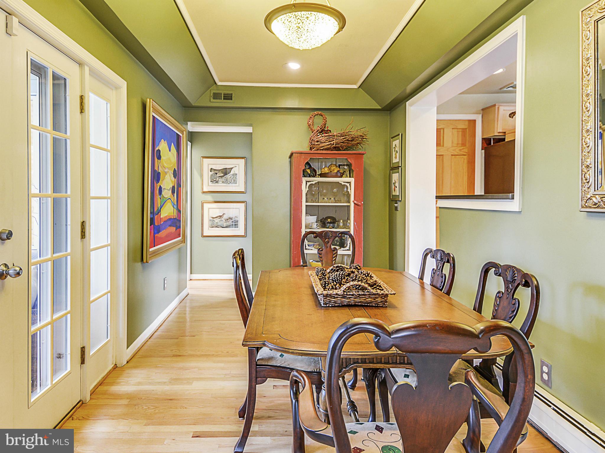 3116 Circle Hill Road Alexandria, VA 22305 - Photo 4 of 29 Dining Room