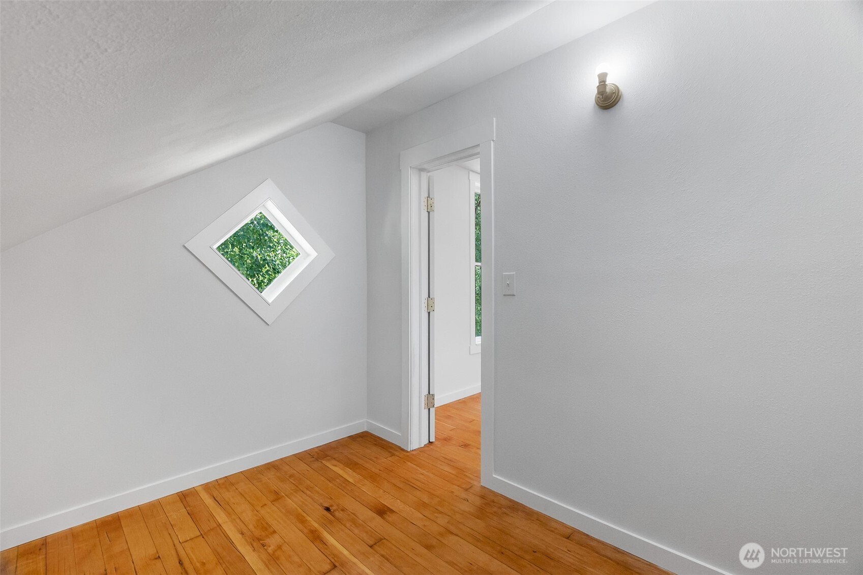 6928 View Park Road Southeast Port Orchard, WA 98367 - Photo 21 of 37 Gallery Image 21