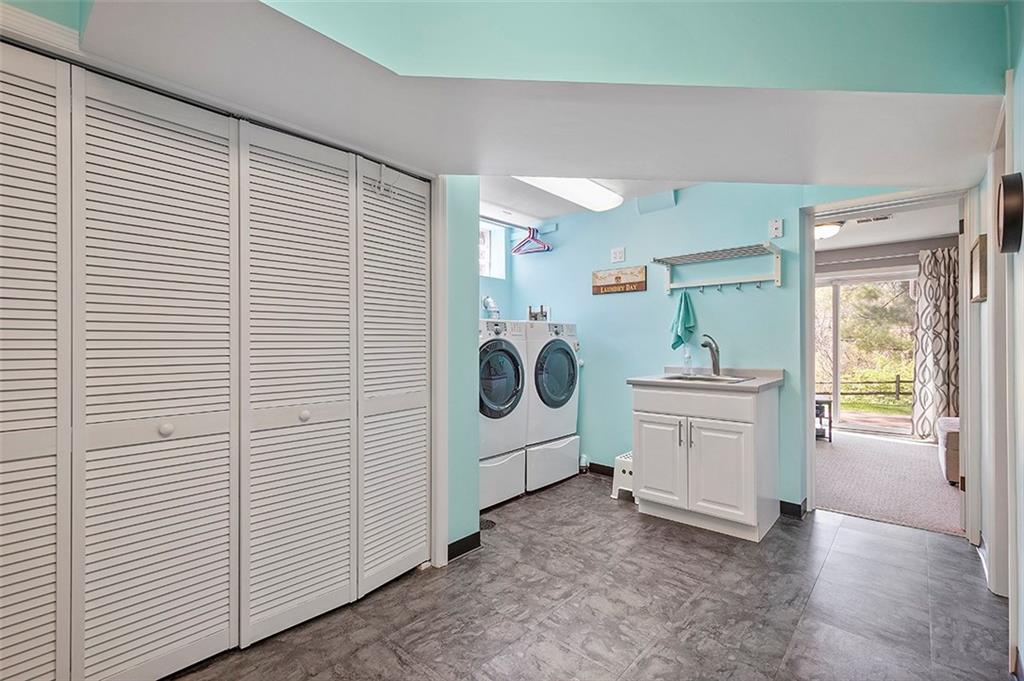 769 Pinoak Road Pittsburgh, PA 15243 - Photo 22 of 25 Gallery Image 22