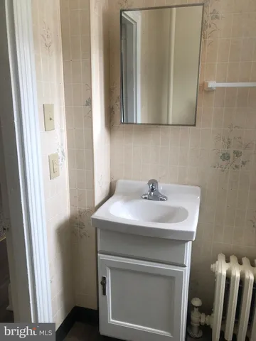 $1,095 | 70 North Main Street, Unit 3, Spring City, PA 19475