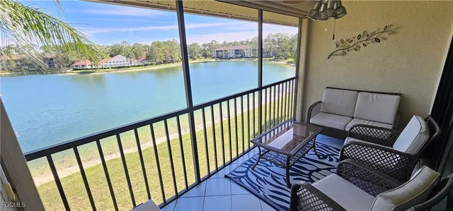 $314,900 | 5708 Deauville Circle, Unit J301, Naples, FL 34112