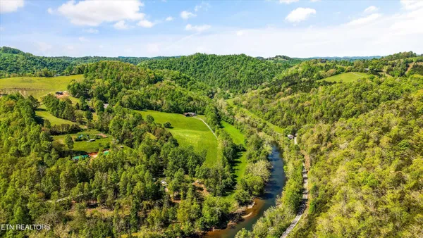 $1,149,500 | 4151 Cave Springs Road, Tazewell, TN 37879