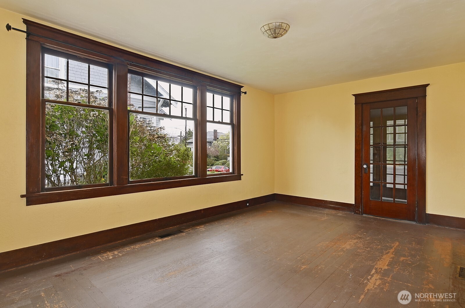 3244 Northwest 64th Street Seattle, WA 98107 - Photo 18 of 32 an empty room with windows