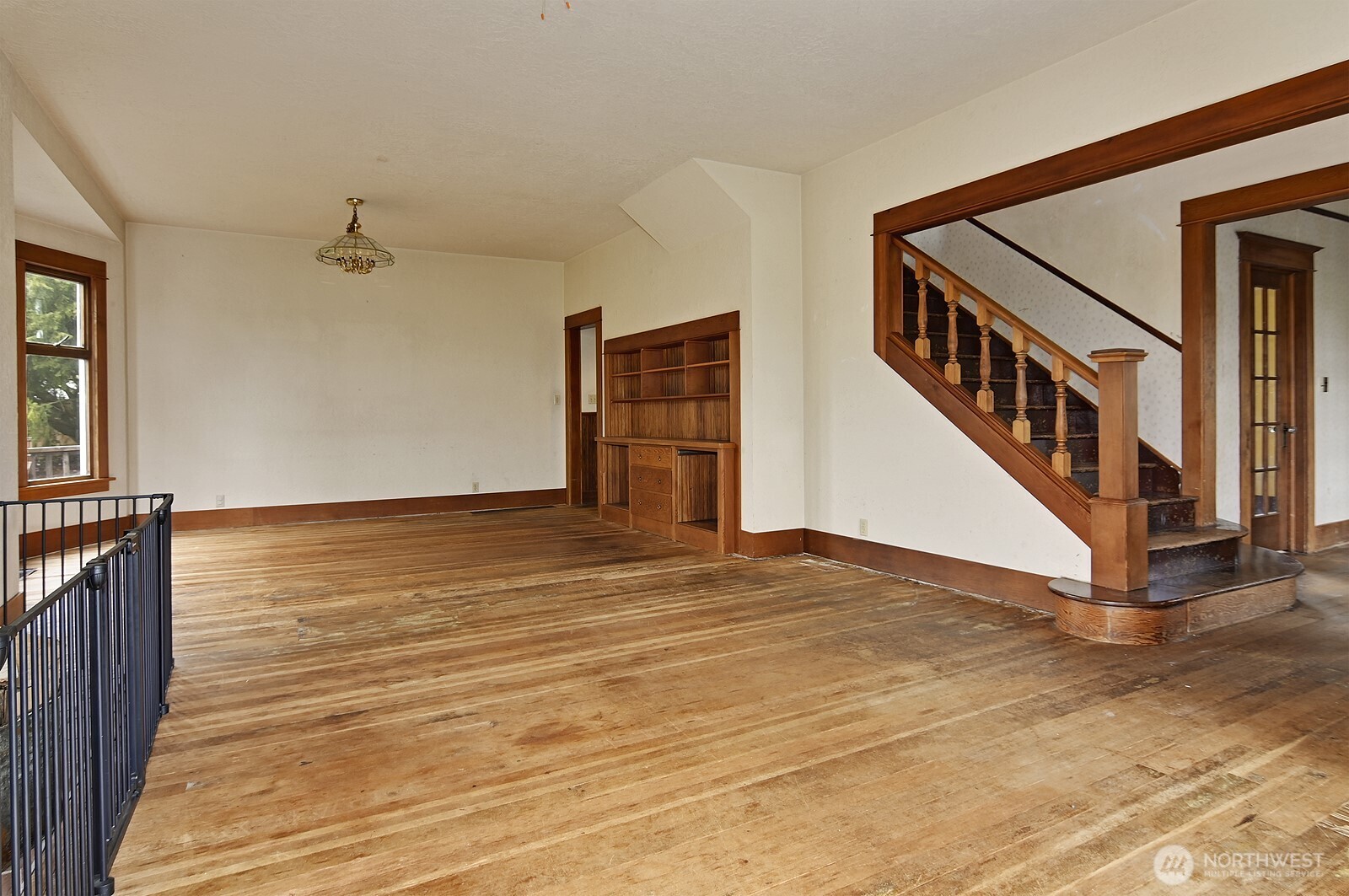 3244 Northwest 64th Street Seattle, WA 98107 - Photo 9 of 32 a view of an entryway with wooden floor