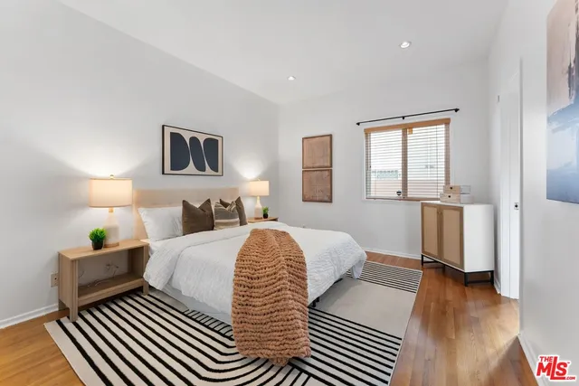 $998,000 | 1103 South Westgate Avenue, Unit 1, Los Angeles, CA 90049