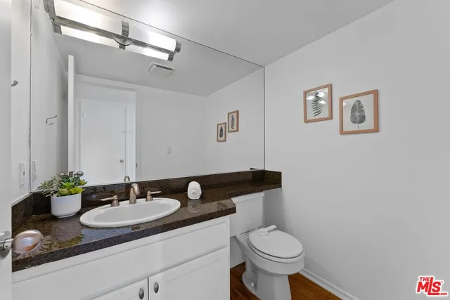 $998,000 | 1103 South Westgate Avenue, Unit 1, Los Angeles, CA 90049