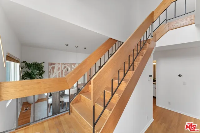 $998,000 | 1103 South Westgate Avenue, Unit 1, Los Angeles, CA 90049