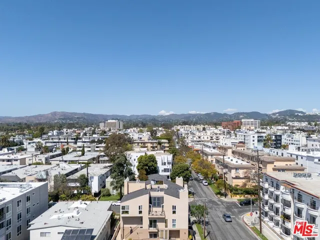 $998,000 | 1103 South Westgate Avenue, Unit 1, Los Angeles, CA 90049