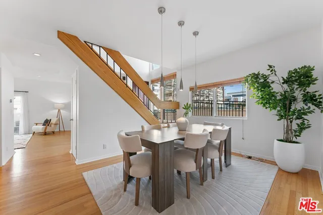 $998,000 | 1103 South Westgate Avenue, Unit 1, Los Angeles, CA 90049