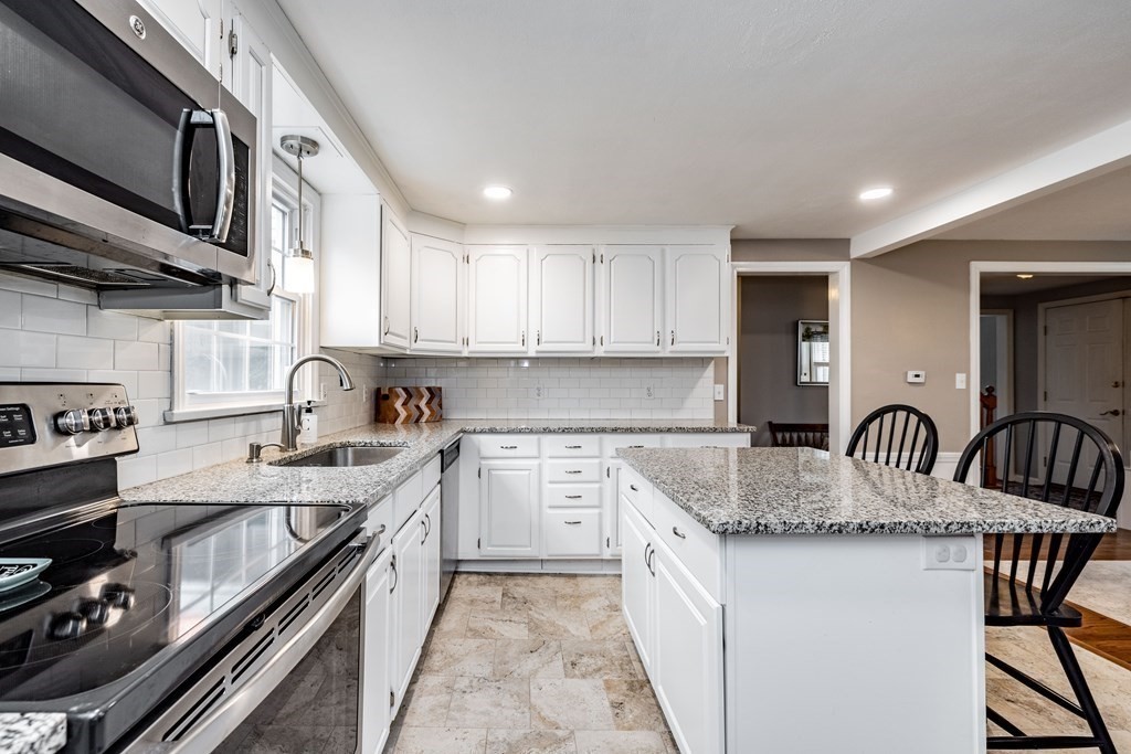 69 Fenwood Road Longmeadow, MA 01106 - Photo 10 of 40 Gallery Image 10