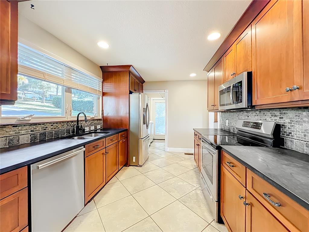 2400 Topping Place Eustis, FL 32726 - Photo 29 of 70