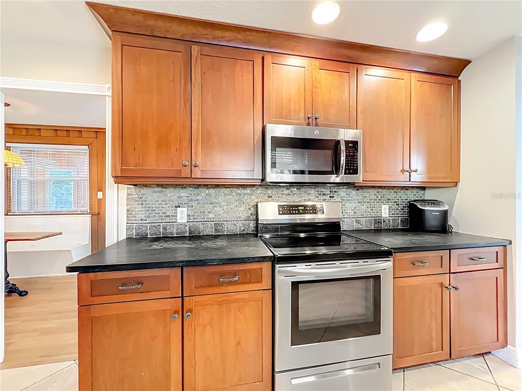 2400 Topping Place Eustis, FL 32726 - Photo 30 of 70