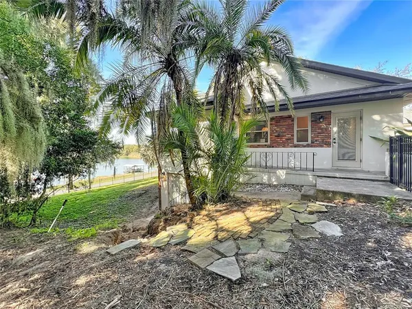 $750,000 | 2400 Topping Place, Eustis, FL 32726