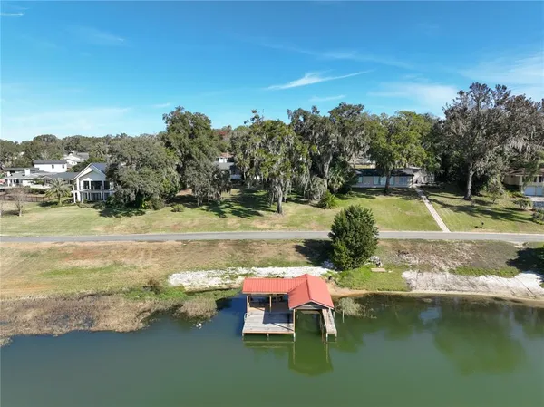 $750,000 | 2400 Topping Place, Eustis, FL 32726