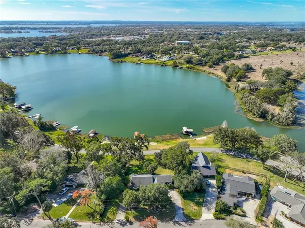 $750,000 | 2400 Topping Place, Eustis, FL 32726