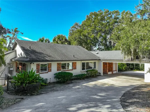 $750,000 | 2400 Topping Place, Eustis, FL 32726