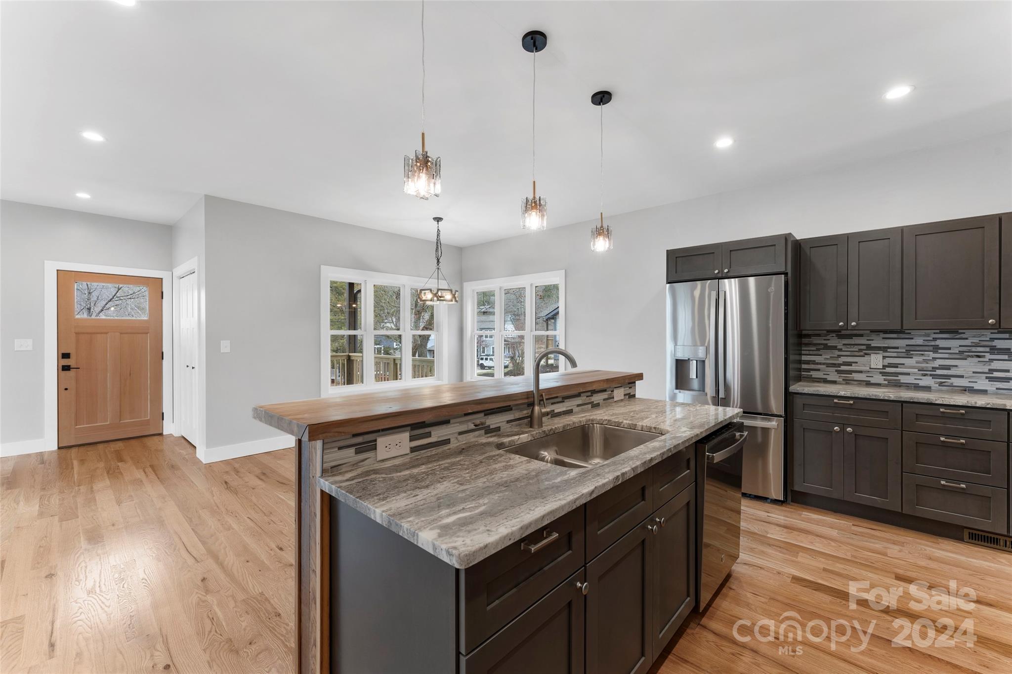 533 Fisher Road Brevard, NC 28712 - Photo 12 of 34 Gallery Image 12