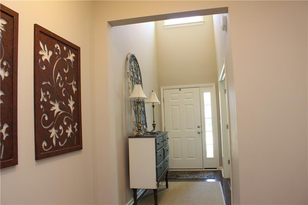 5795 Pebblebrooke Road Whitestown, IN 46075 - Photo 3 of 37