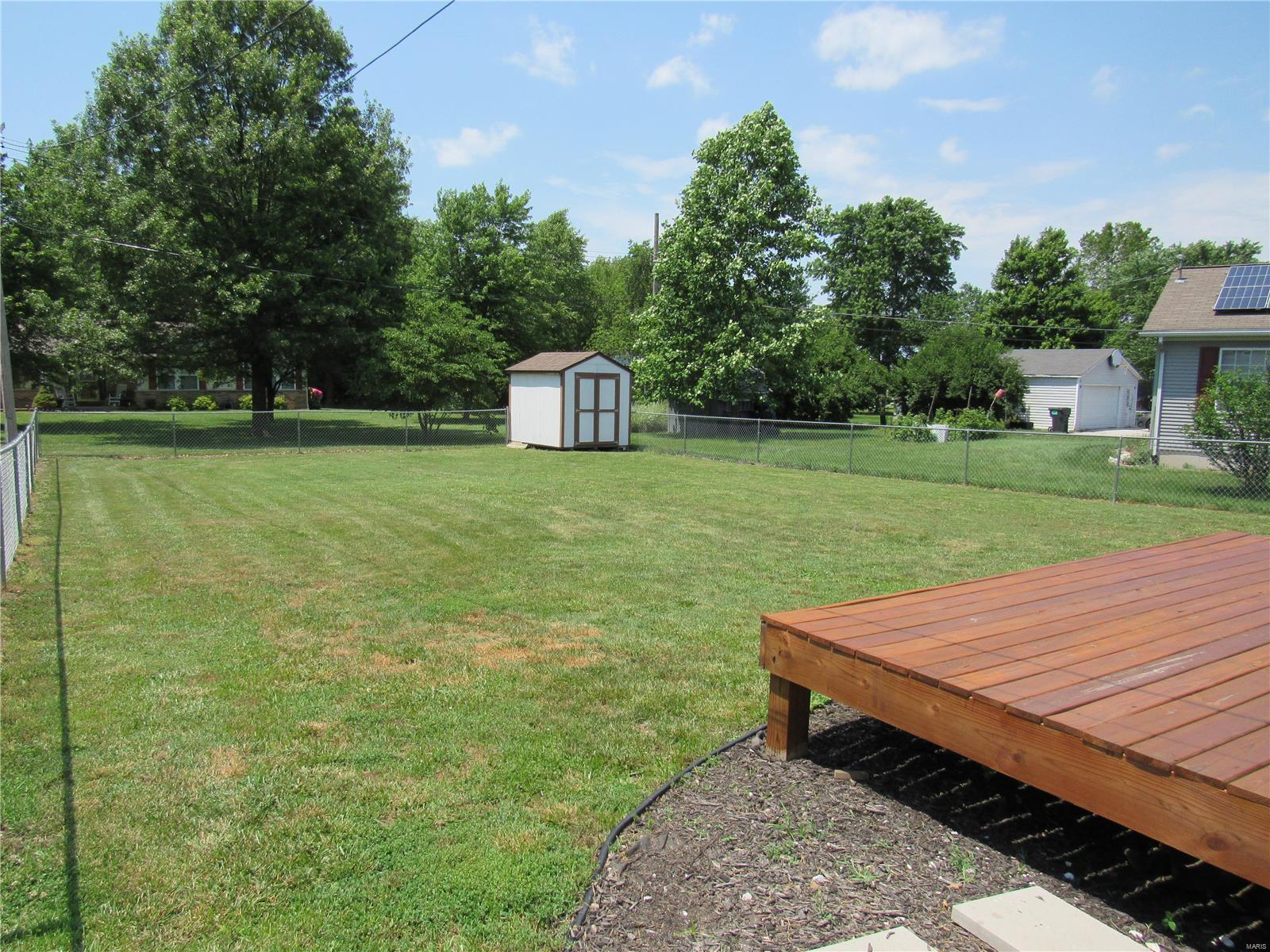 5737 Old Alton Road Granite City, IL 62040 - Photo 5 of 26 Gallery Image 5