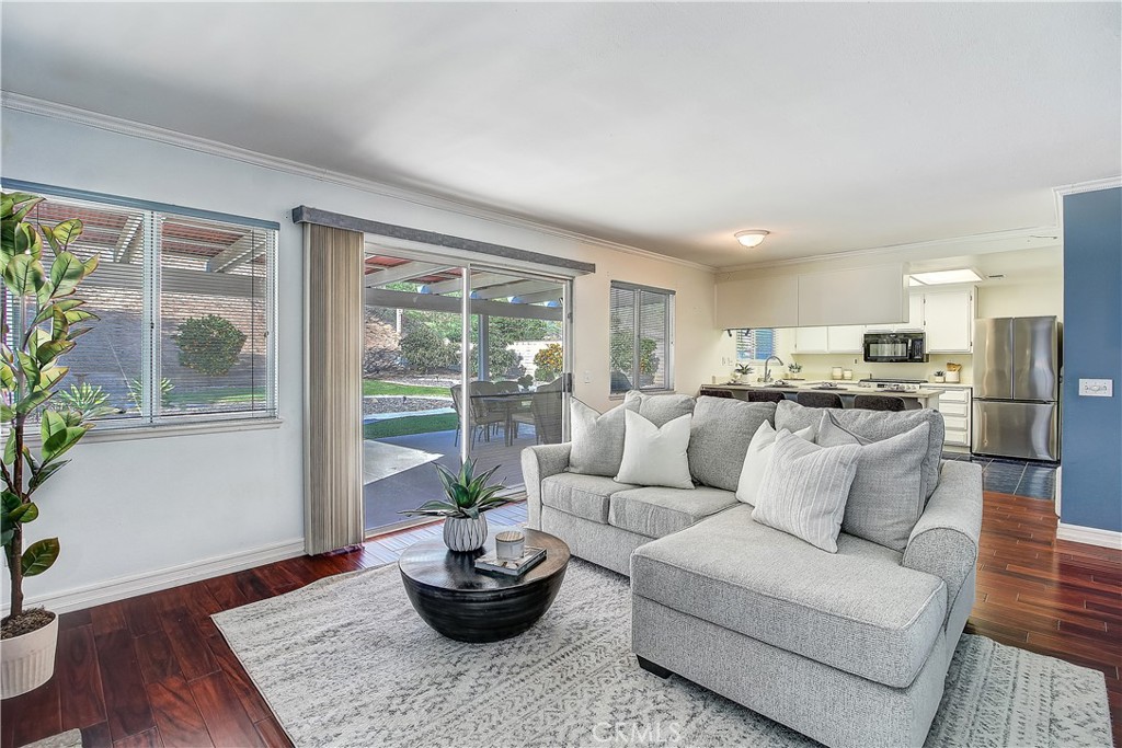 10849 Morning View Court Riverside, CA 92505 - Photo 14 of 50