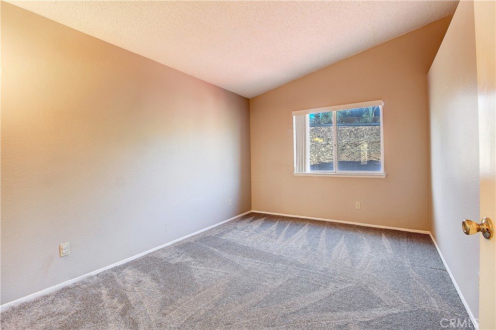 10849 Morning View Court Riverside, CA 92505 - Photo 34 of 50