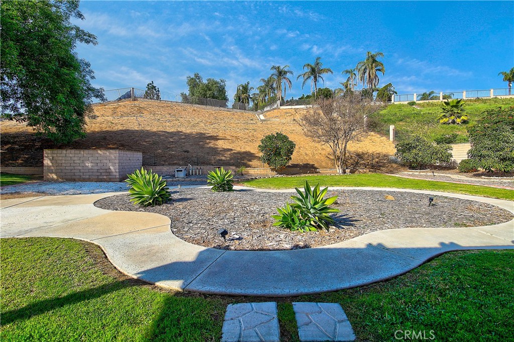 10849 Morning View Court Riverside, CA 92505 - Photo 40 of 50