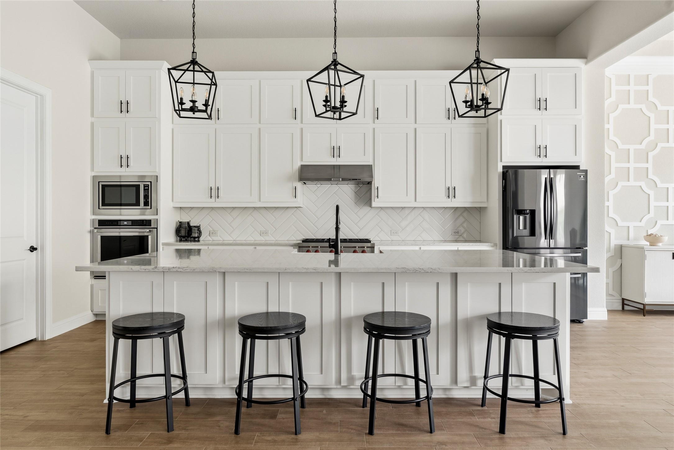 4513 Vieste View Leander, TX 78641 - Photo 12 of 40 Large breakfast bar for easing family living