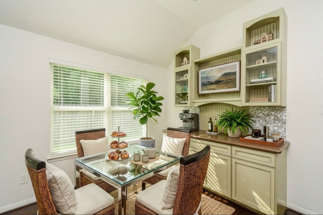 7039 Villa Mountain Lane Spring, TX 77379 - Photo 8 of 28 virtually stage Breakfast room