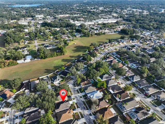 $2,600 | 504 Greg Street, Valrico, FL 33594