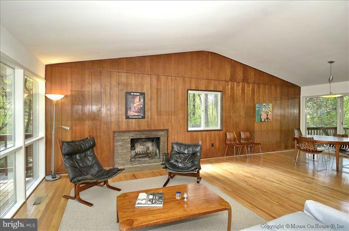 8208 Fenway Road Bethesda, MD 20817 - Photo 1 of 30 Living Room