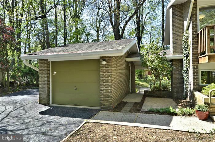8208 Fenway Road Bethesda, MD 20817 - Photo 15 of 30 Exterior (Front)