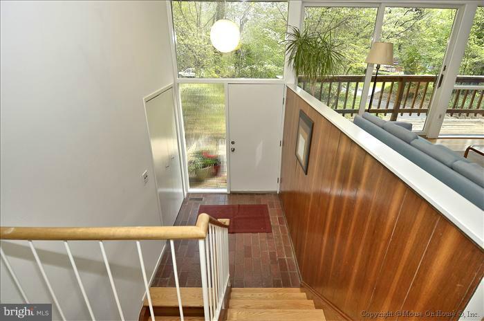 8208 Fenway Road Bethesda, MD 20817 - Photo 25 of 30 Stairs to foyer and lower level