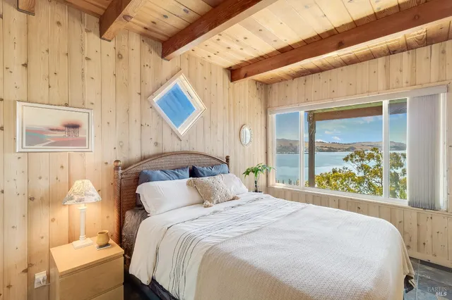 $1,225,000 | 2020 Sandpiper Court, Bodega Bay, CA 94923