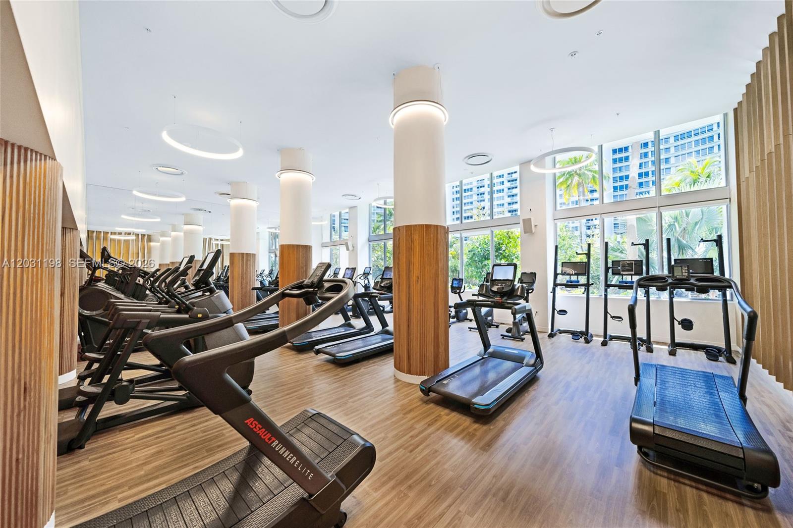 1500 Bay Road, Unit 718S Miami Beach, FL 33139 - Photo 21 of 30