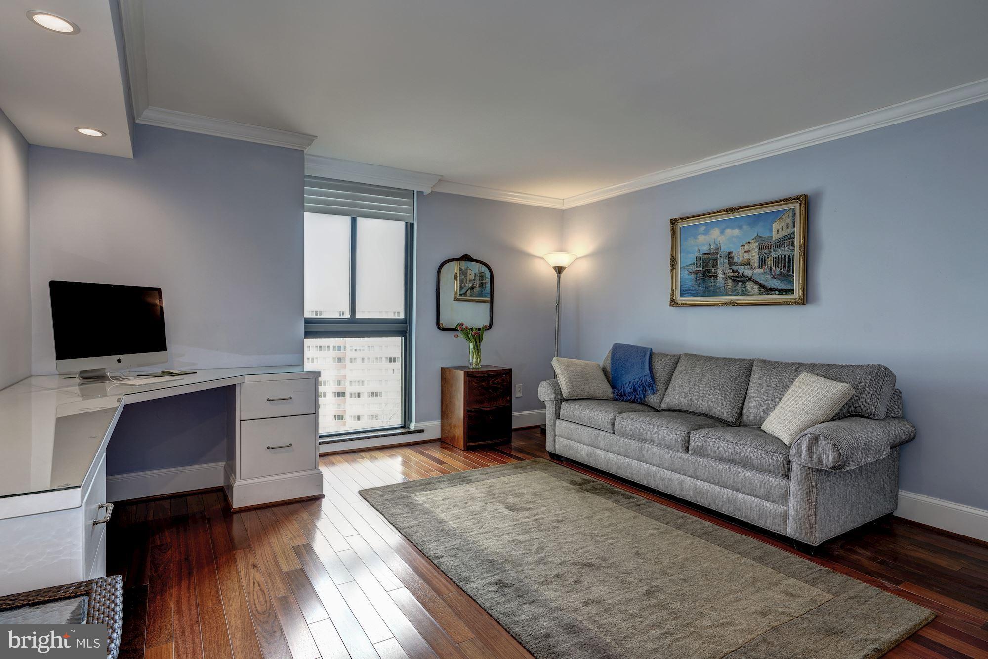 1101 South Arlington Ridge Road, Unit 515 Arlington, VA 22202 - Photo 21 of 36 2nd bedroom