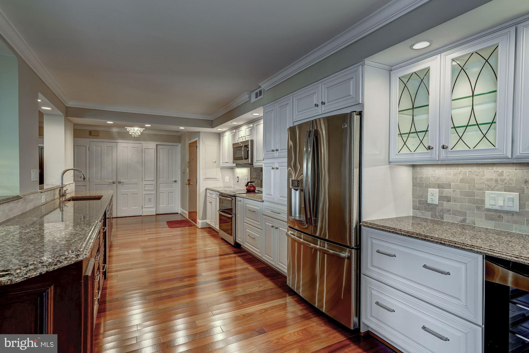 1101 South Arlington Ridge Road, Unit 515 Arlington, VA 22202 - Photo 8 of 36