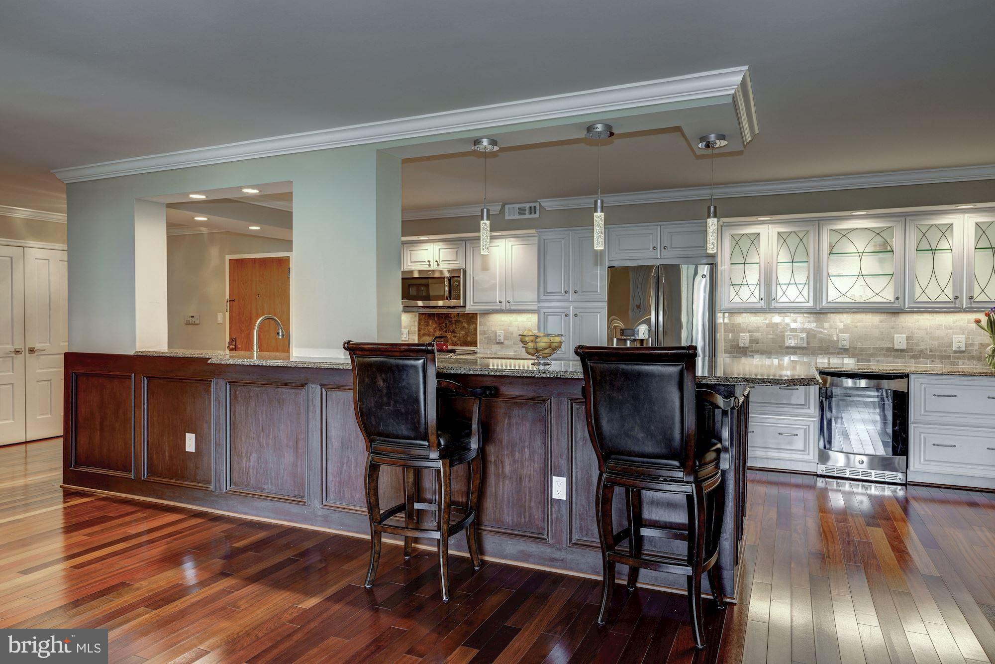 1101 South Arlington Ridge Road, Unit 515 Arlington, VA 22202 - Photo 9 of 36