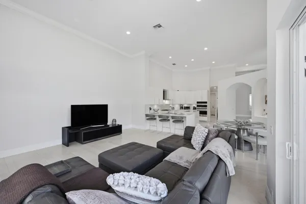 $14,000 | 5006 Northwest 24th Circle, Boca Raton, FL 33431