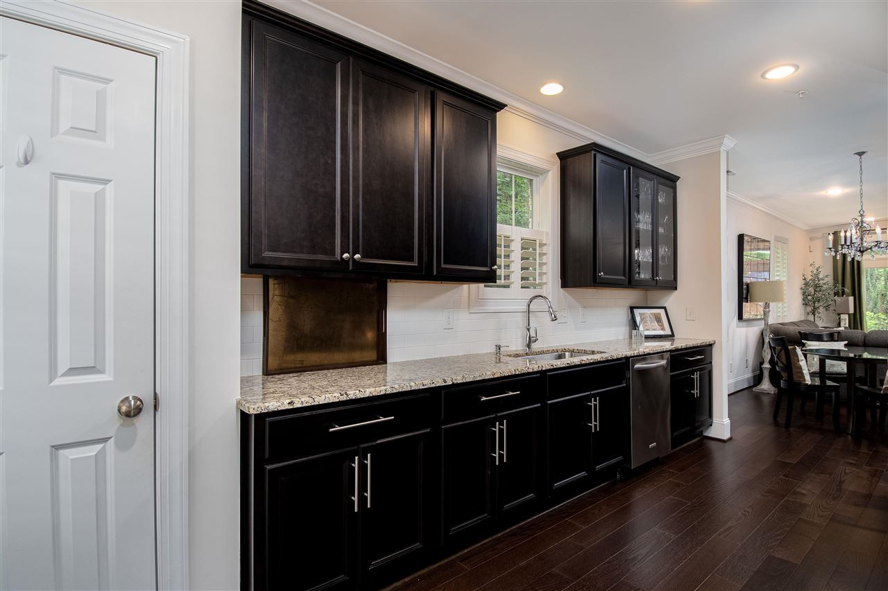 538 Ledbetter Court Raleigh, NC 27608 - Photo 9 of 30 Photo 9