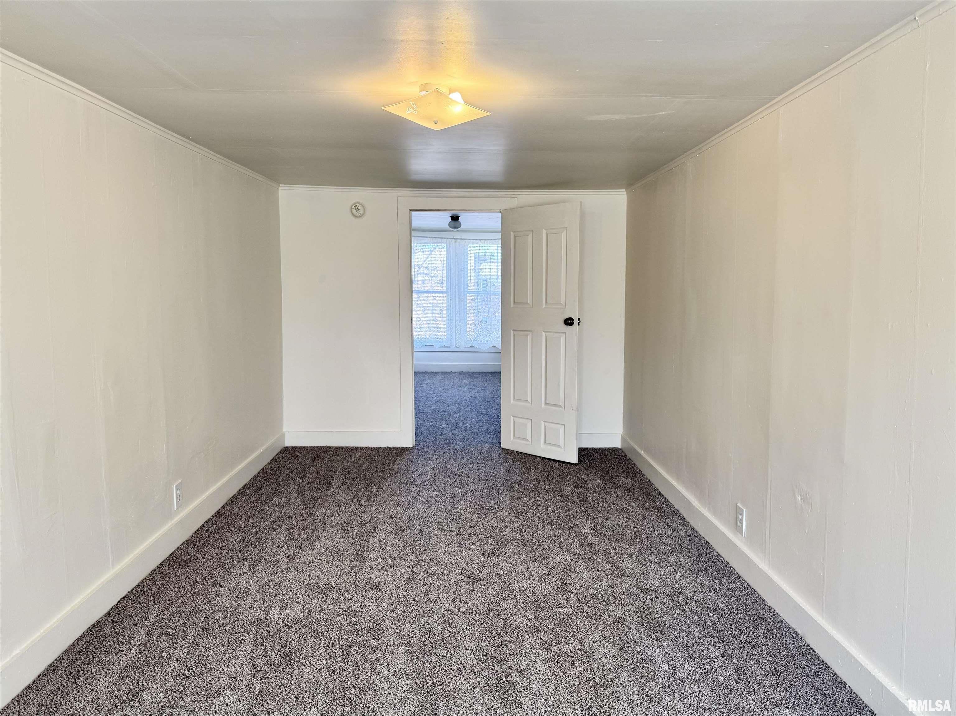 713 4th Avenue South Clinton, IA 52732 - Photo 20 of 21