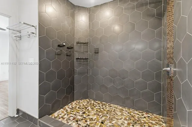 $3,525 | 913 Northwest 45th Terrace, Unit 913, Plantation, FL 33317